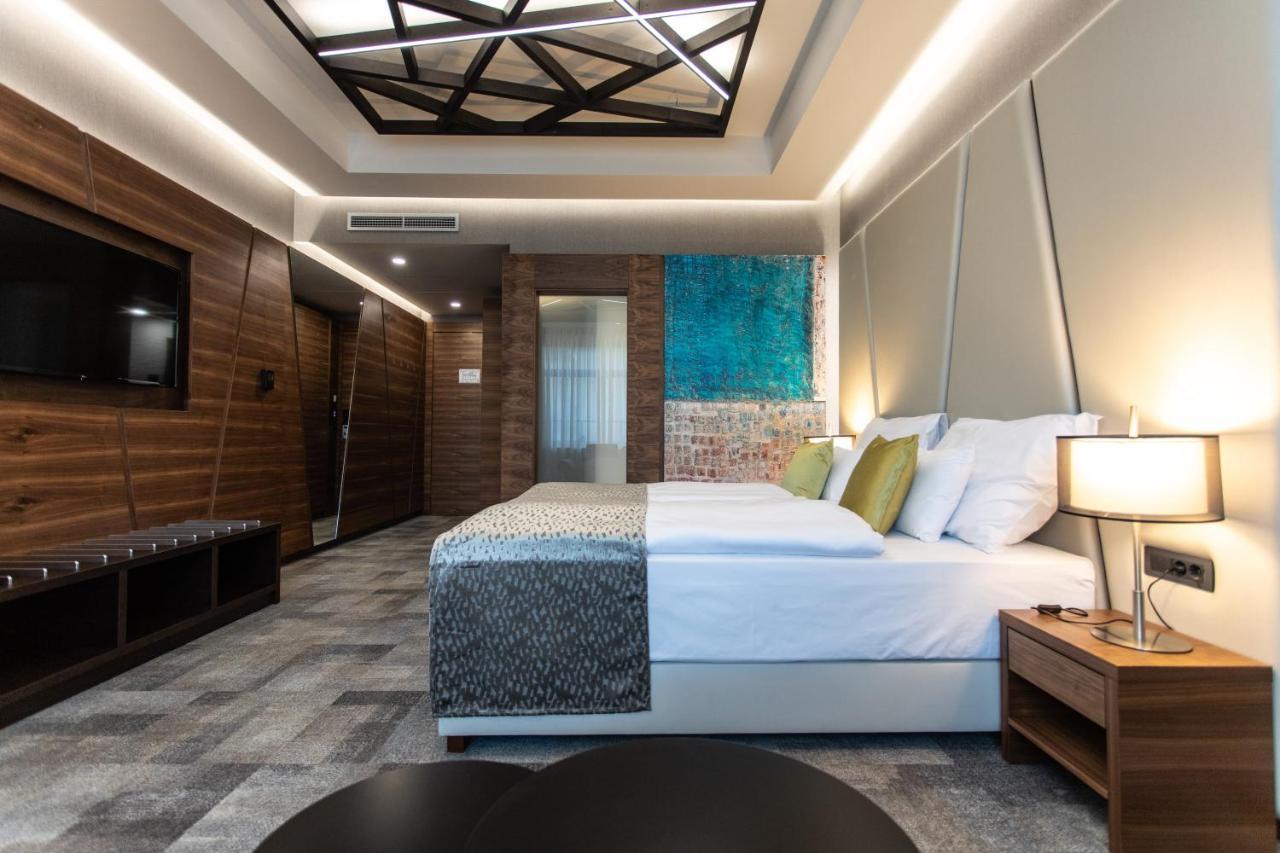 Artis Boutique Hotel Σζομπαθέλι Εξωτερικό φωτογραφία