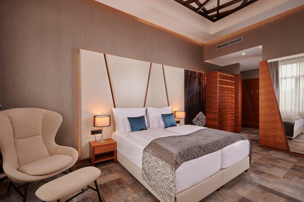 Artis Boutique Hotel Σζομπαθέλι Εξωτερικό φωτογραφία