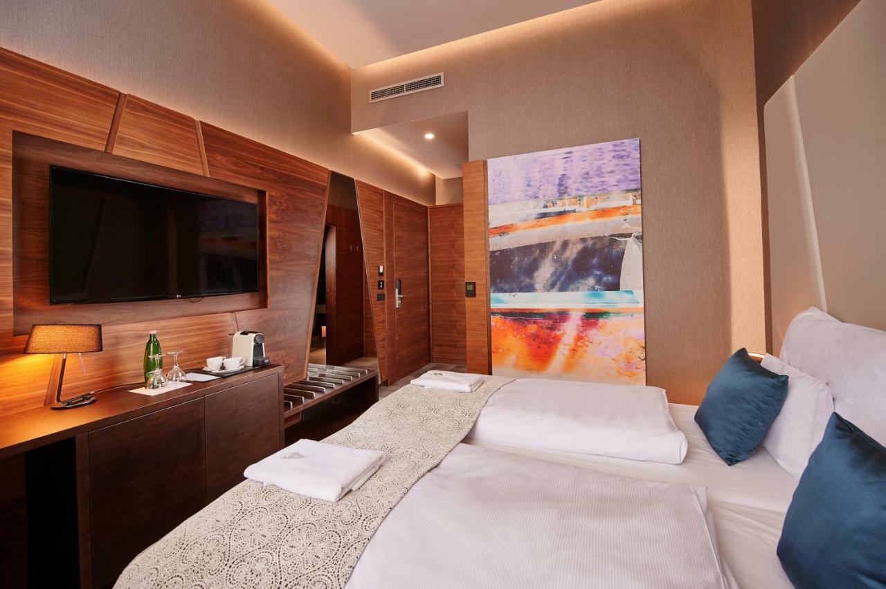 Artis Boutique Hotel Σζομπαθέλι Εξωτερικό φωτογραφία